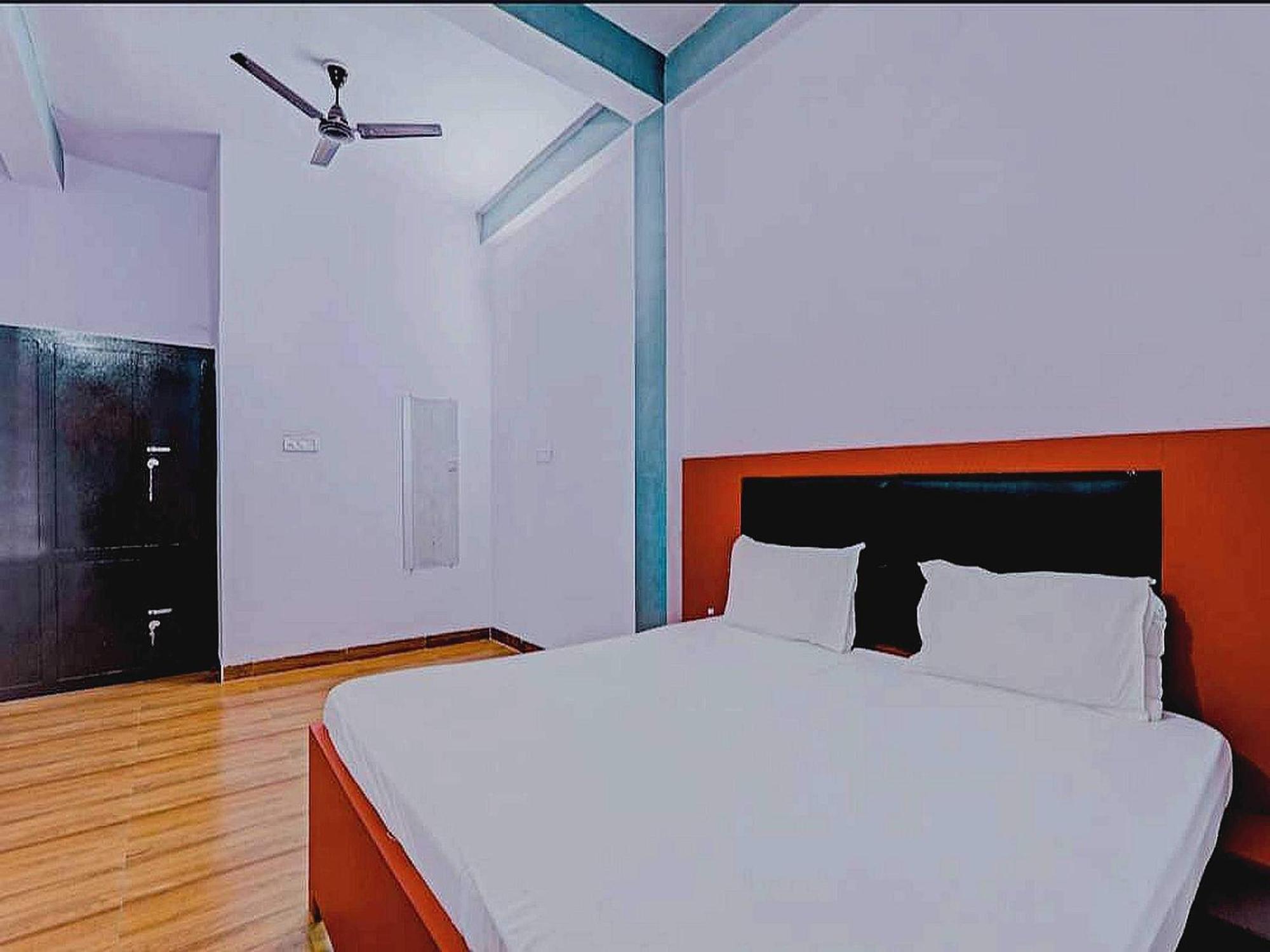 לקנאו Hotel O Rr Palace מראה חיצוני תמונה