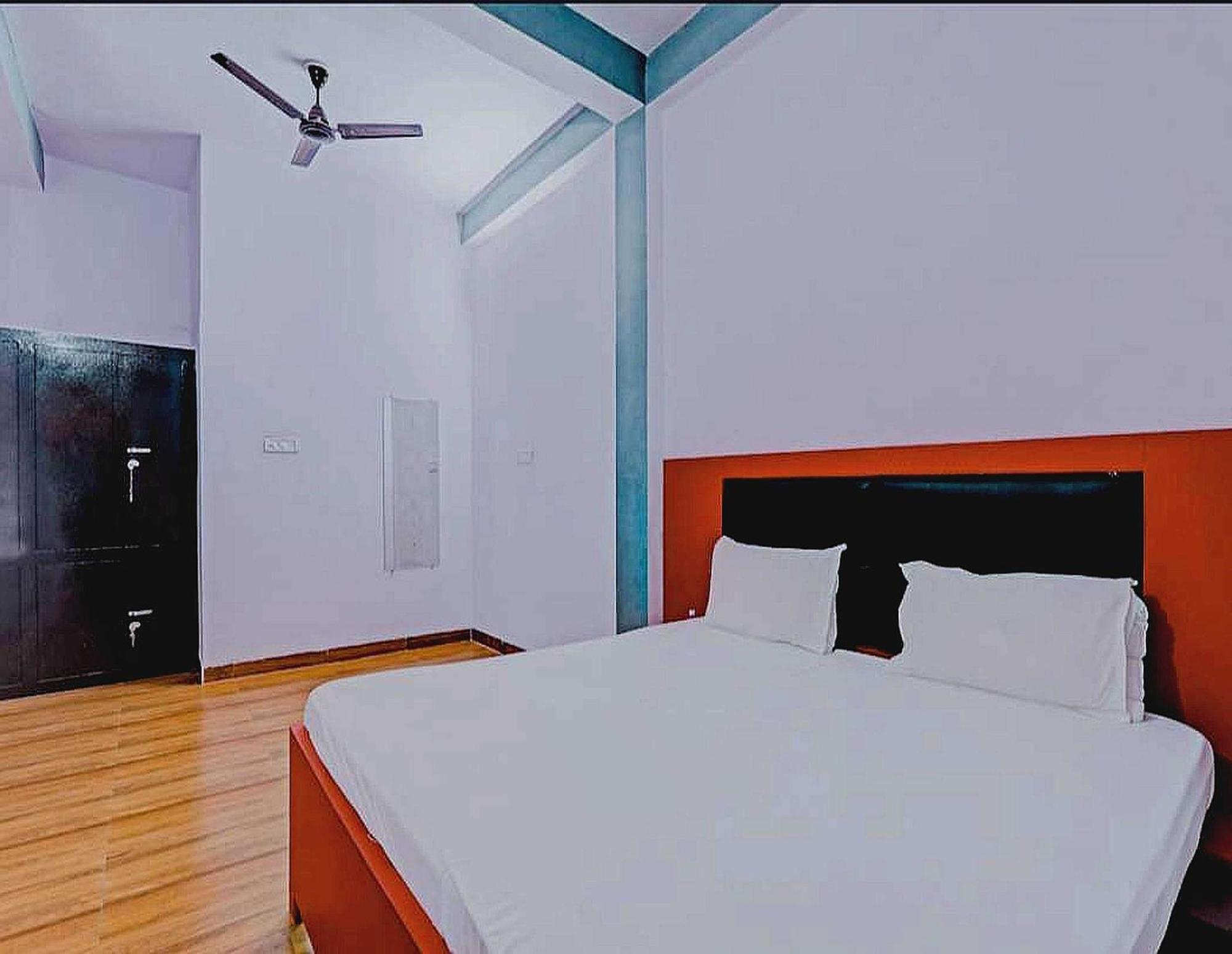 לקנאו Hotel O Rr Palace מראה חיצוני תמונה